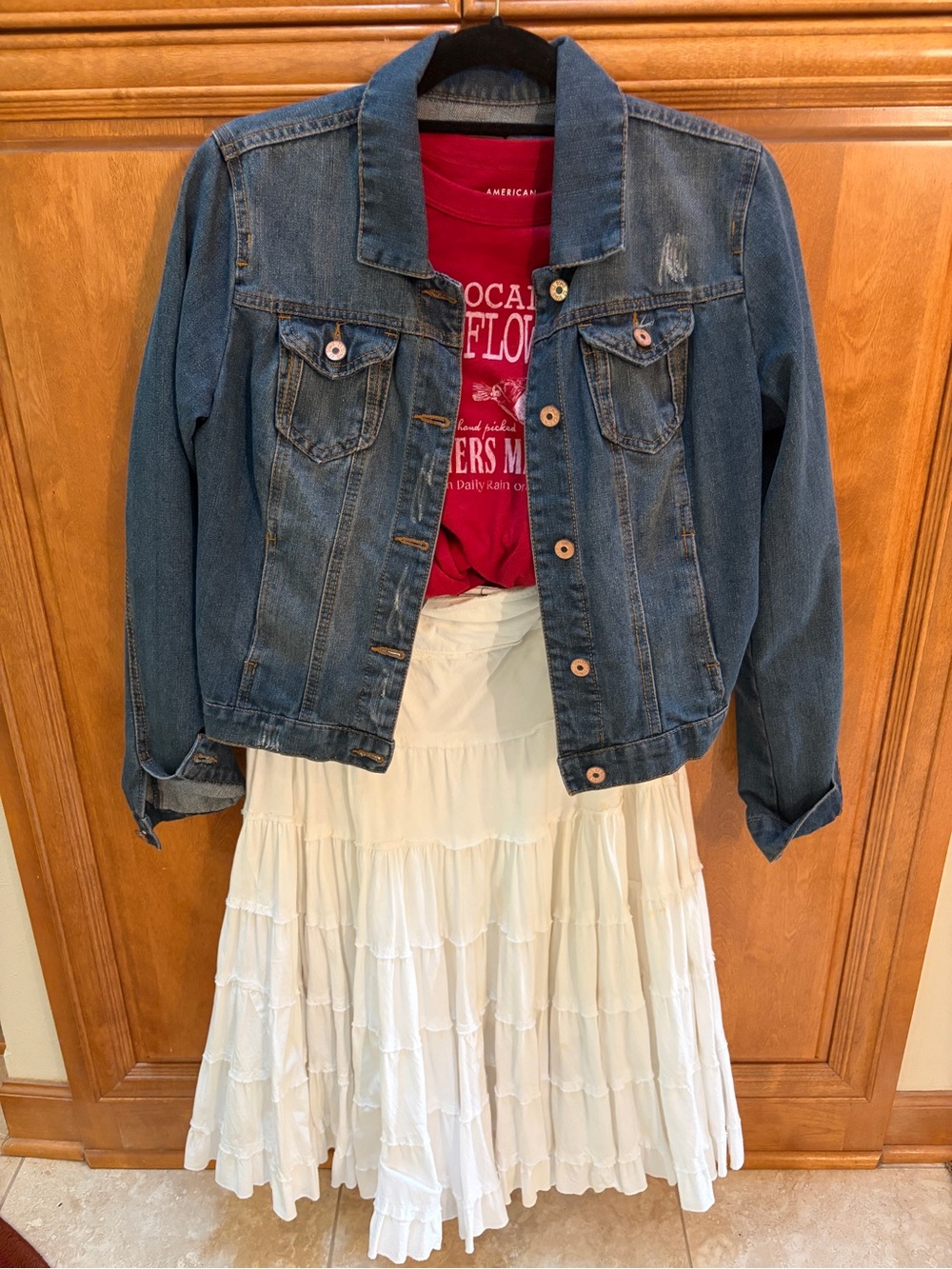 White ruffled cotton skirt size small